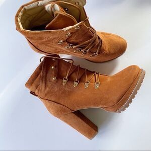 Jolimall faux suede platform boots